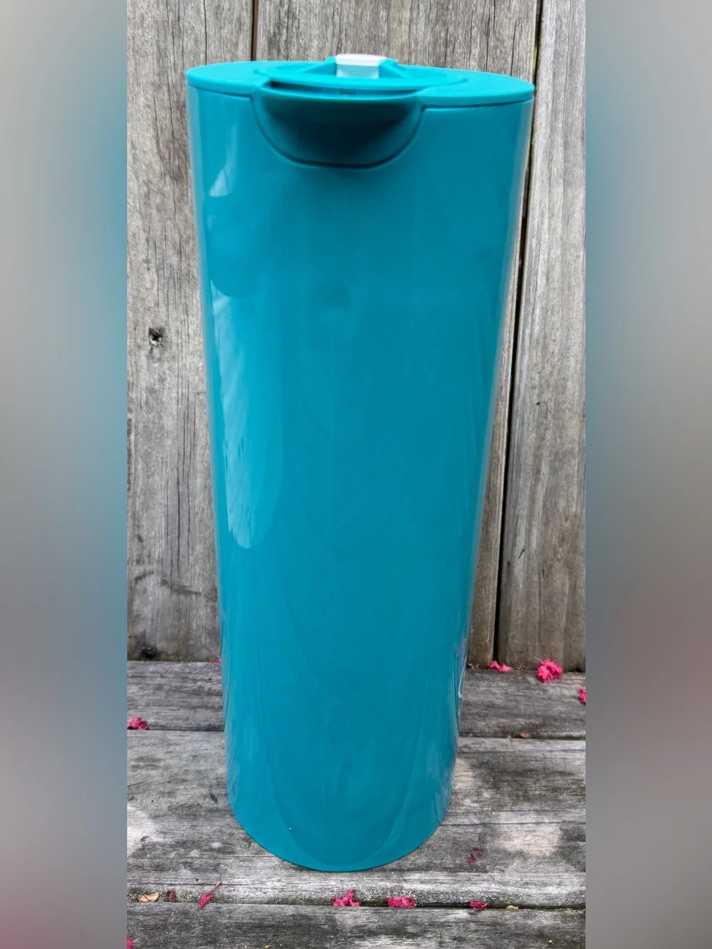 NIB teal Tip Top Tea Carafe by Steeped Tea/Sipology • glass lined • RARE